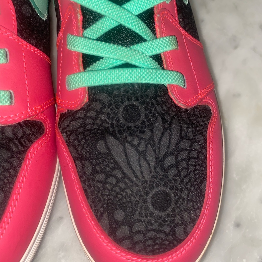 Air Jordan 1 Skinny High GS Shoes - Picture 5 of 9